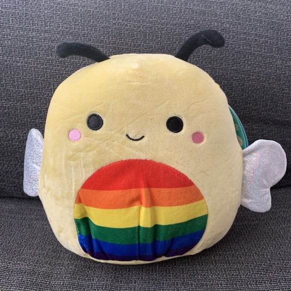 Squishmallows‎ 8” Rainbow Bee “Sunny" Hot Topic Exclusive - Picture 1 of 3